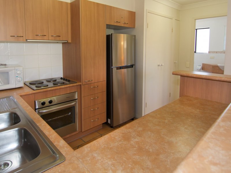 Burleigh On The Beach 26