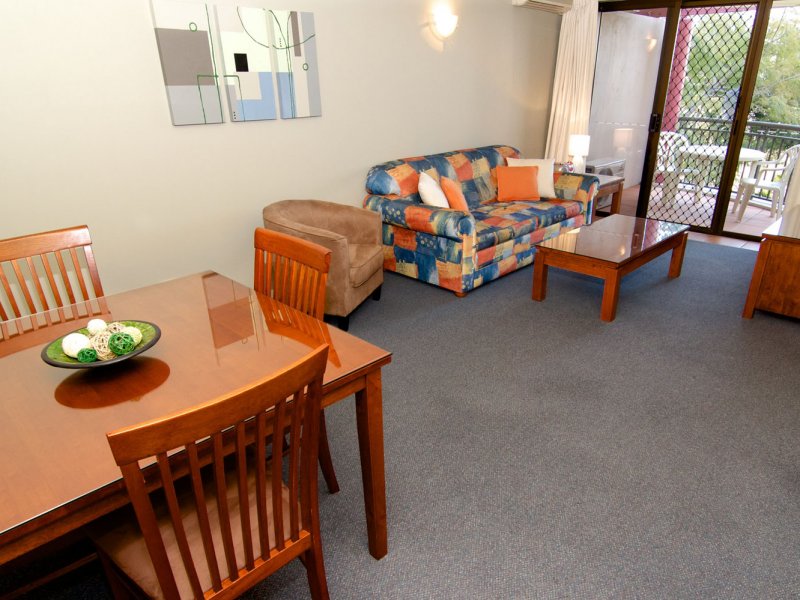 One Bedroom Living/Dining Area
