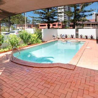 Burleigh By The Beach 78