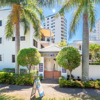 Burleigh By The Beach 90