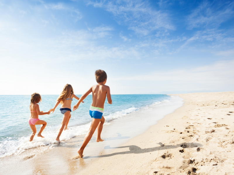 Welcome 2022 Enjoy A Lovely Summer Vacation